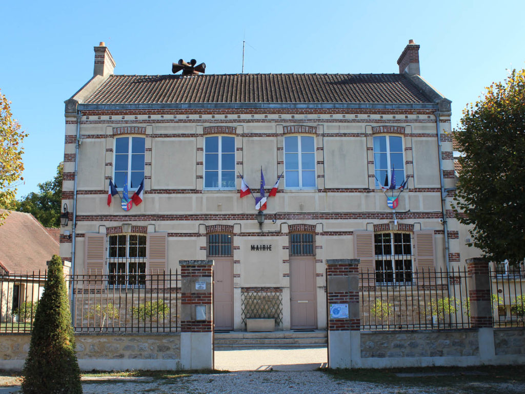 mairie perthes